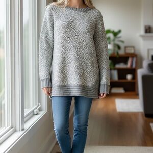 LOFT Heathered Gray Women's Sweater